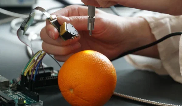 Ibsen-Spectral-orange